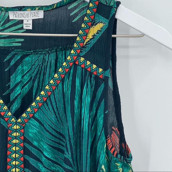 Patrons of Peace Tropical Sleeveless Top with Ruffle Bottom - Picture 4 of 11